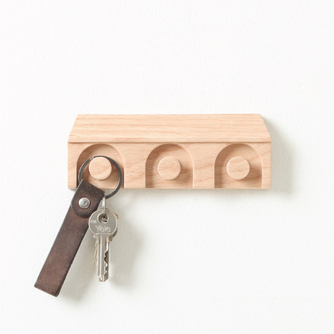 Pana objects ตะขอแขวน TOWN HAUSS Key hooks #PN-D028 สีไม้อ่อน2