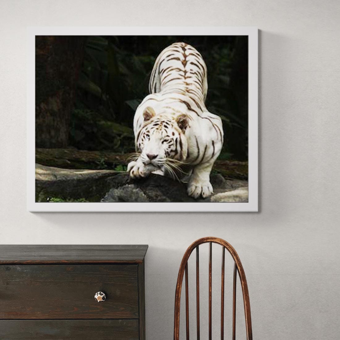 รูปพร้อมกรอบ DoseArt รุ่น white tiger 75x60 cm กรอบขาว